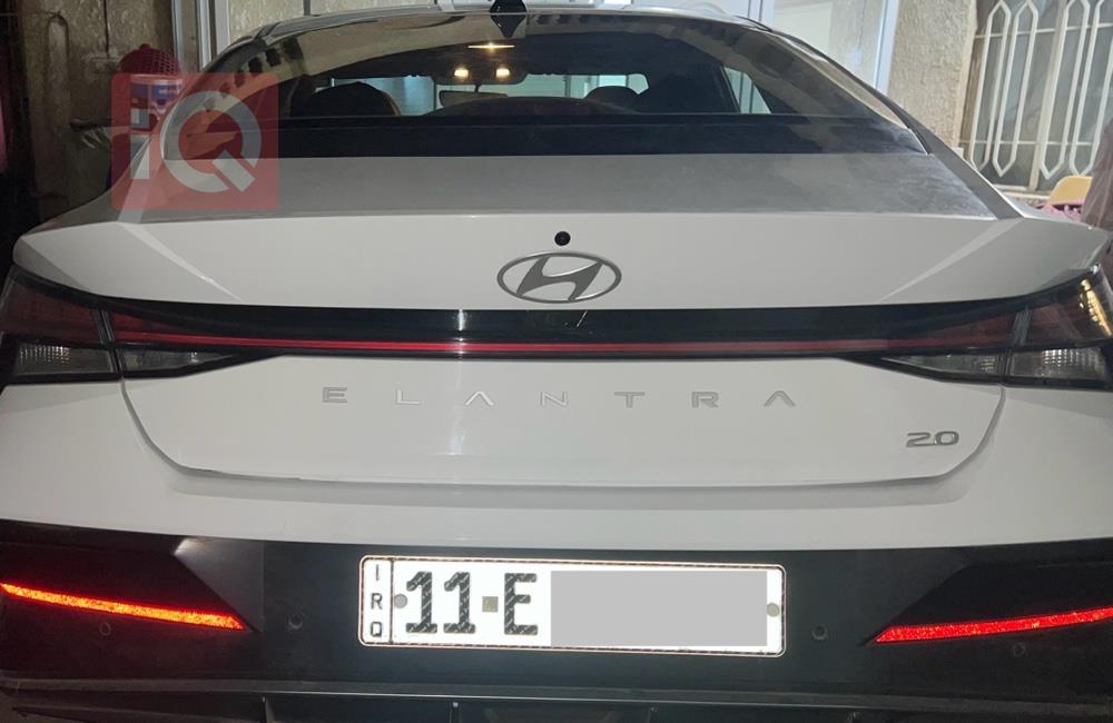 هیوندای ئەلەنترا